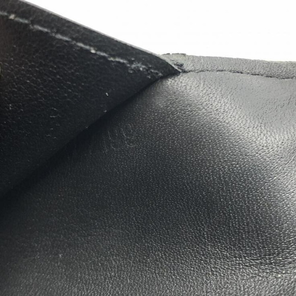 LOUIS VUITTON Brazza Wallet - Picture 5 of 10